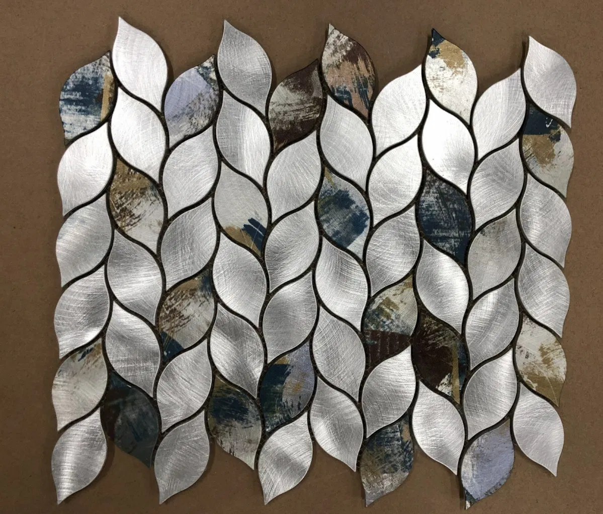 Azulejo de parede de mosaico de aço inoxidável de metal em forma de flor